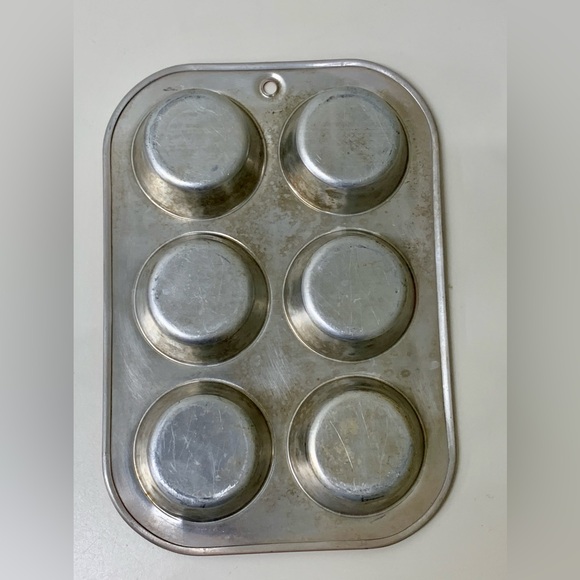 Mid Century Vtg Teflon Coated Aluminum Non Stick Muffin Cupcake Baking Tin - Picture 8 of 11